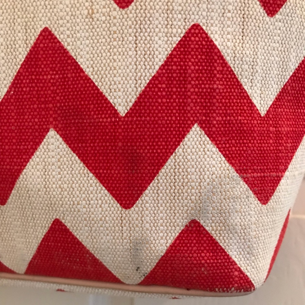 KATE SPADE red chevron handbag - Picture 5 of 16